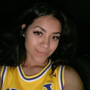 Meet your Posher, Lorena